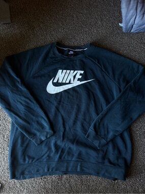 Nike Men’s Navy Crewneck Sweatshirt with White Swoosh